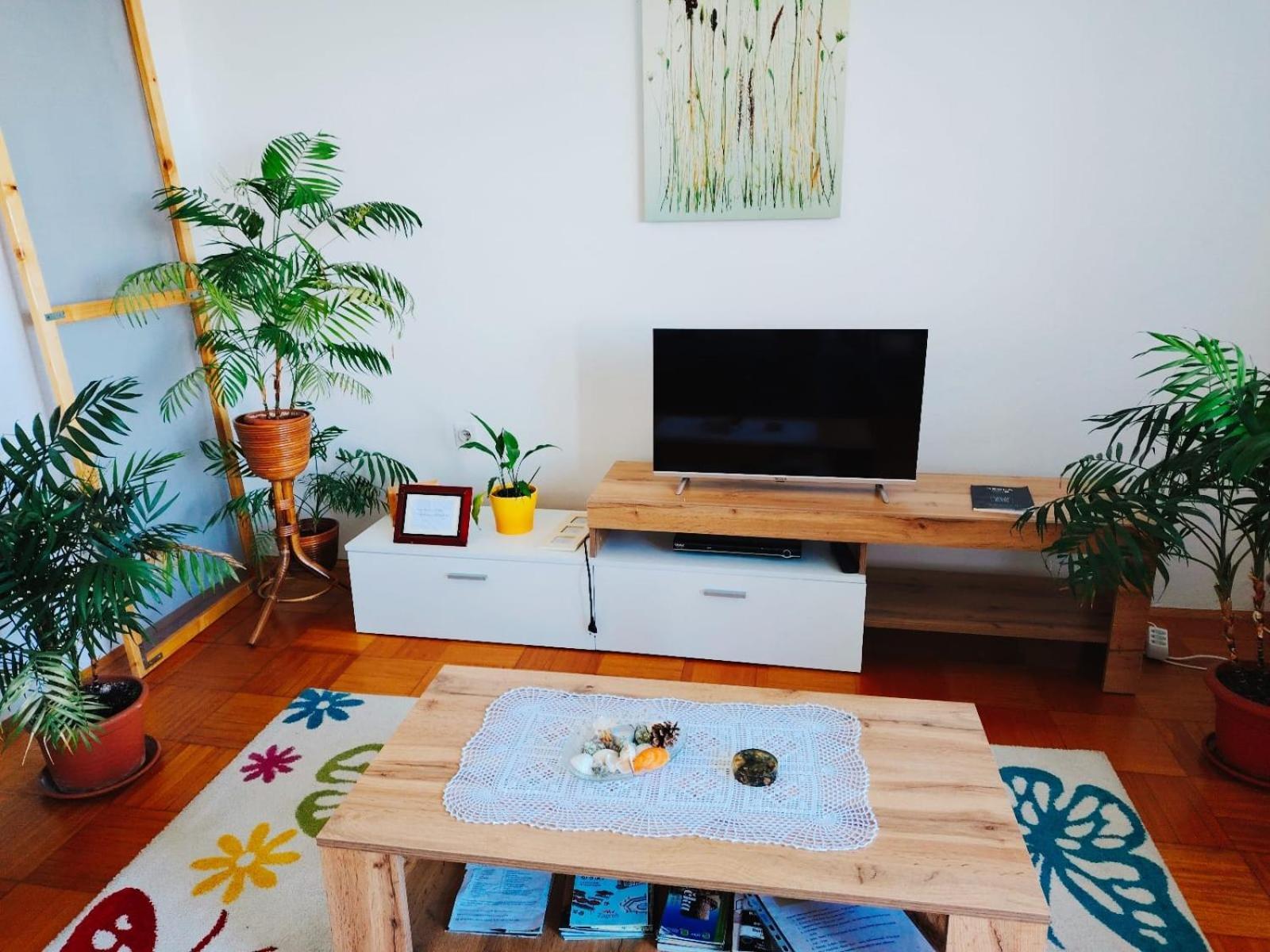 Forest Heritage Apartment Hreljin エクステリア 写真